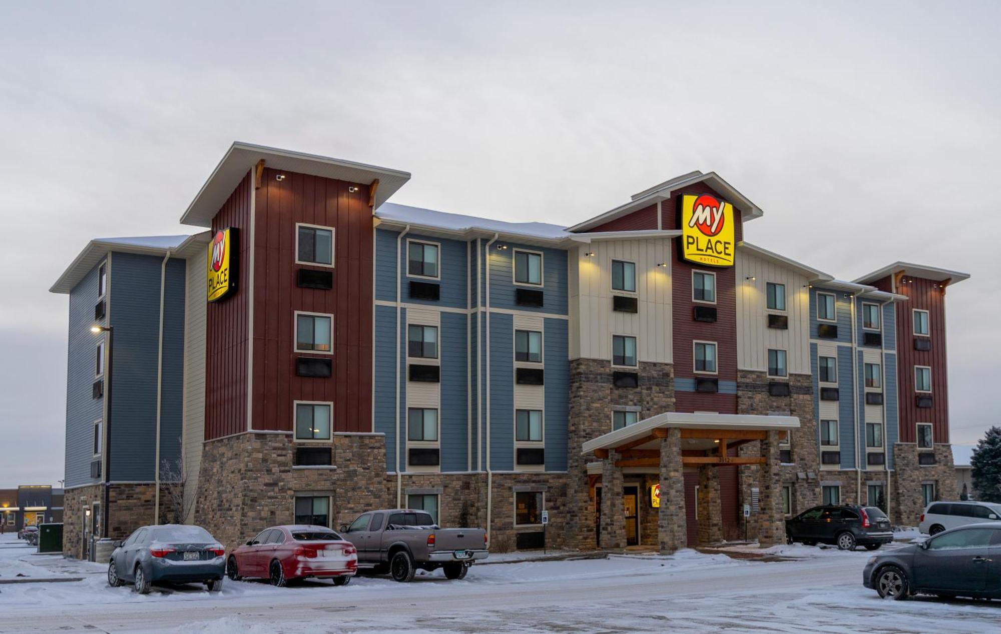 My Place Hotel-shakopee, Mn Hotel